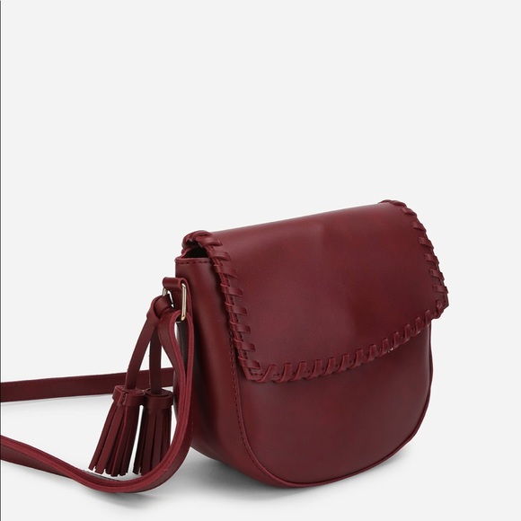 ARYA TARA • Tassel Detail Flap PU Crossbody Bag - Picture 2 of 6